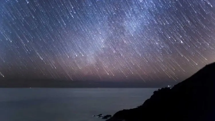 Alam Ini Nikmati Keindahan Puncak Hujan Meteor Geminid