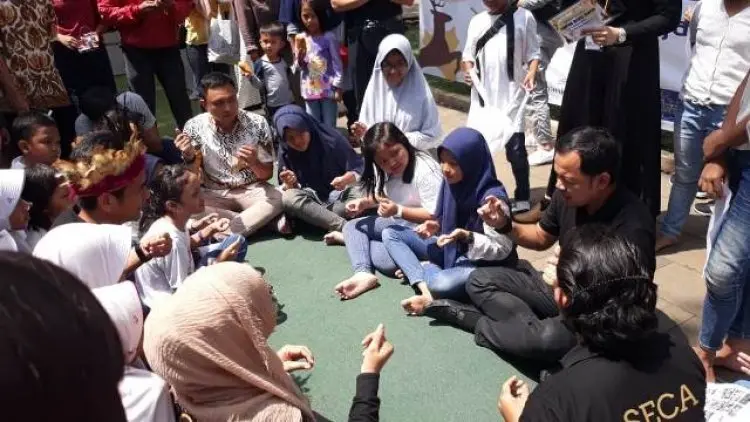 Juara Penanggulangan Kemiskinan, Bima Arya Resmikan Kampung Inggris