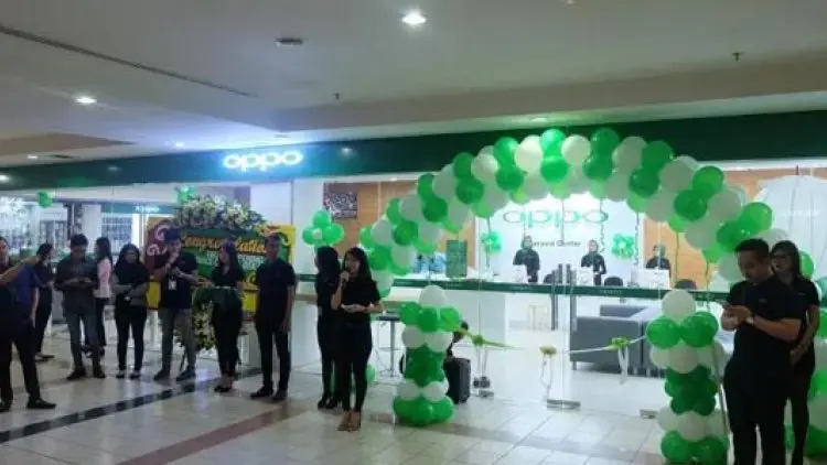 OPPO Resmikan 6 Gerai Toko Konsep Baru di 3 Kota