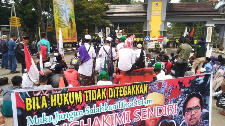 APR Desak Polisi Tangkap Penghina Rasullulah 