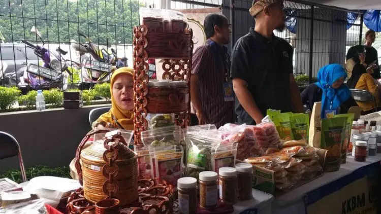 Produk Usaha Mantan Pekerja Migran Jabar Dipamerkan di Bandung