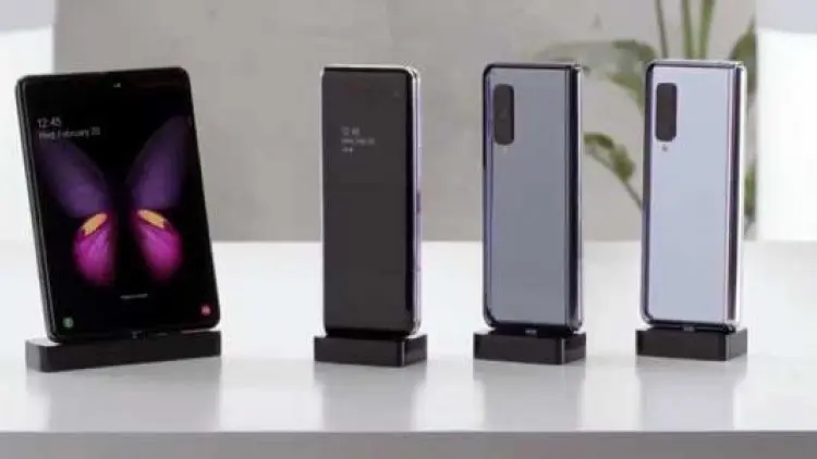 Samsung Ralat Pernyataan Bos Terkait Galaxy Fold