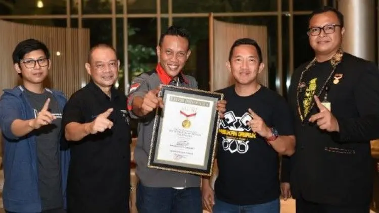 Komunitas Honda Mobilio Pecahkan Rekor MURI