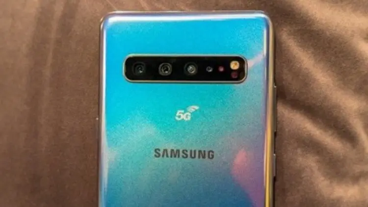 Samsung Pimpin Pasar Smartphone 5G