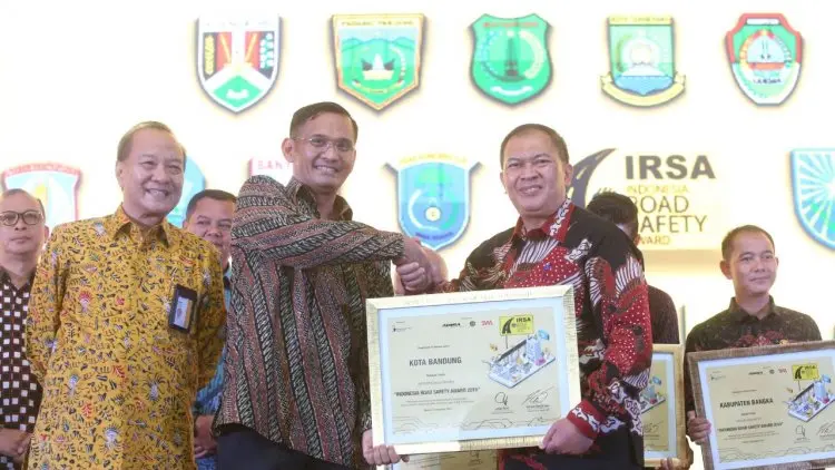 Kota Bandung Kembali Sabet Tropi IRSA