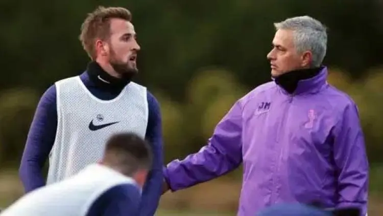 Spurs Pegang Momentum Bersama Mourinho