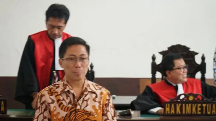 Innova, BRV, dan Tanah Sunjaya Disita KPK (Lagi)