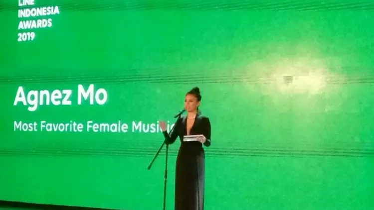Agnez Mo ke Milenial: Jangan Hanya Kejar Ketenaran!