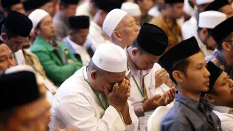 Perbaiki Diri dan Orang Lain