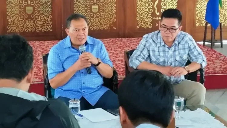 Oded Intruksikan DPKP3 Cek Ulang Pohon dan Reklame