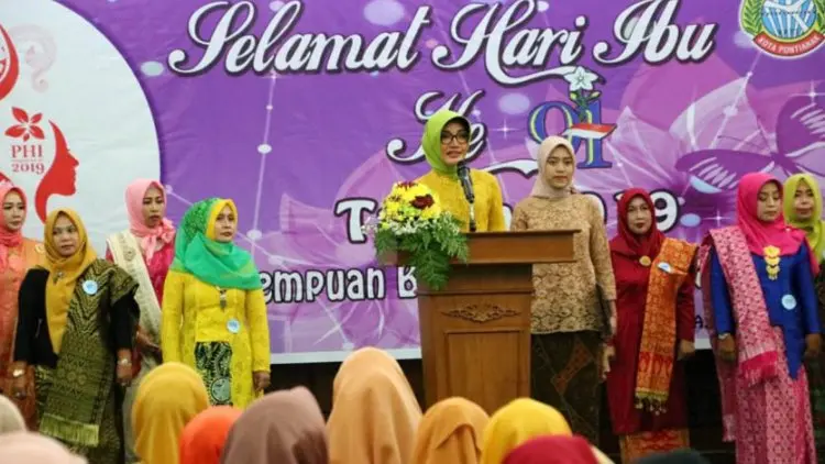 Perempuan Harus Peduli Dunia Pendidikan dan Perekonomian Keluarga