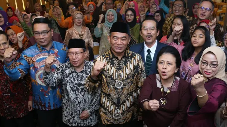 Hari Ibu, Paguyuban Pasundan Meluncurkan Buku 30 Penulis Perempuan Hebat