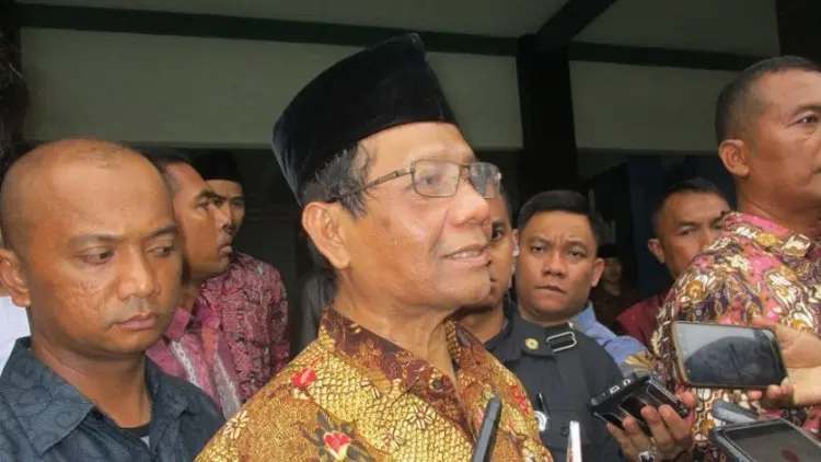 Mahfud MD Tegaskan Hanya Aparat yang Bisa Sweeping
