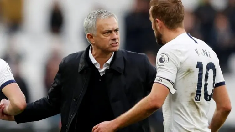 Mourinho Kecewa Cara Tottenham Kebobolan