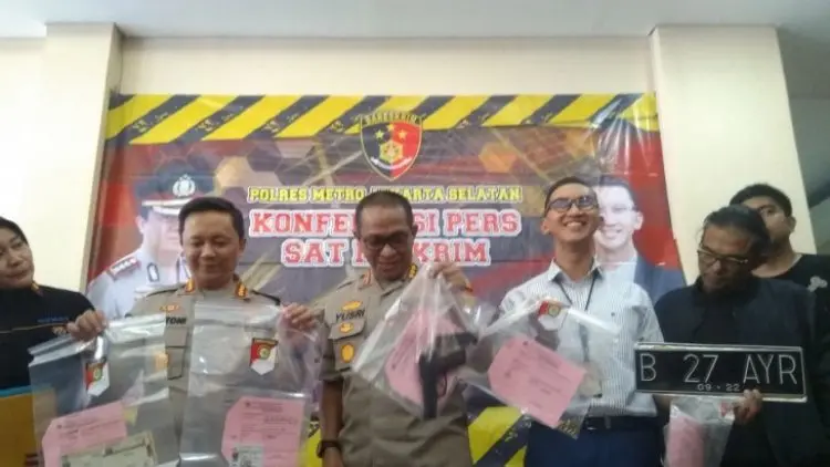 Polisi Temukan Sejumlah Peluru Aktif di Rumah Pengemudi Lamborghini
