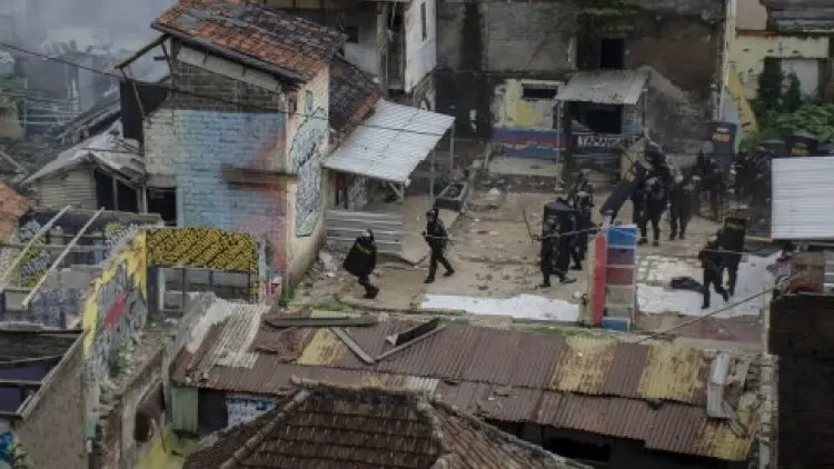Lima Polisi Terlibat Bentrokan Tamansari Bandung Dikenai Sanksi