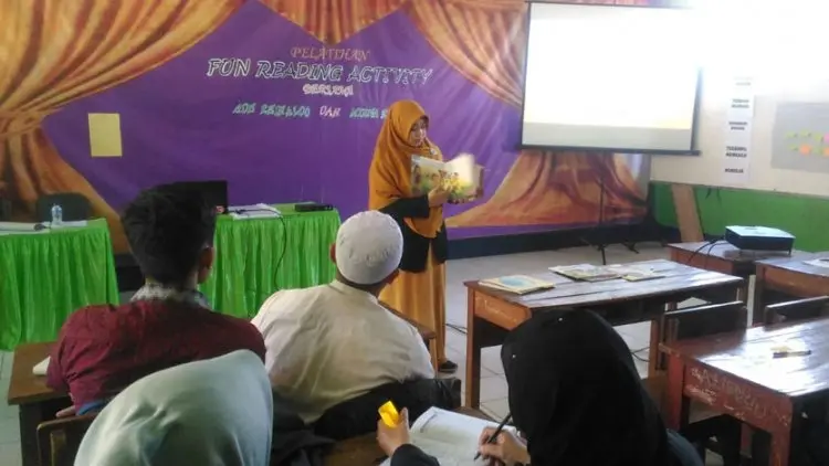 Kontribusi Komed Meningkatkan Minat Baca Masyarakat