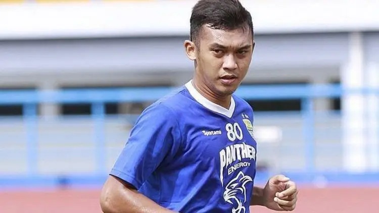 Abdul Aziz Manfaatkan Libur ke Luar Negeri