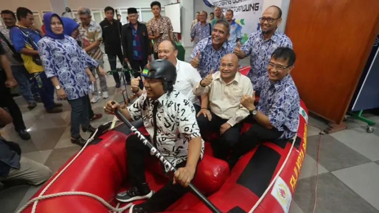 Pemkot Bandung Bantu Peralatan Lima Cabang Olahraga
