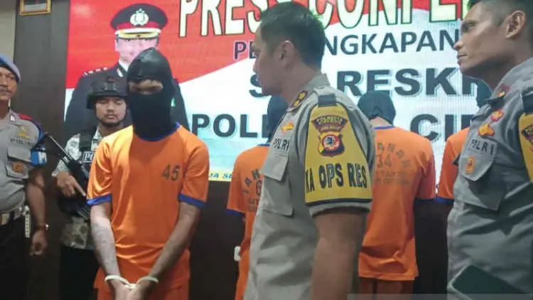 Empat Pencuri Ini Beraksi 21 Kali Sebelum Dibekuk Polisi