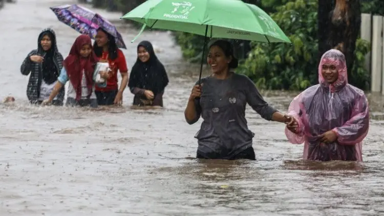 BMKG Ingatkan Cuaca Ekstrem Masih Mengintai Indonesia