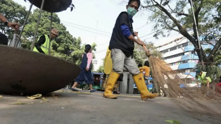 Sampah Malam Tahun Baru di Kota Bandung Susut 15 Persen Lebih