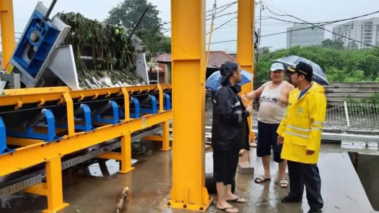 Sejumlah Pintu Air di Jakarta Sudah Berstatus Siaga Empat