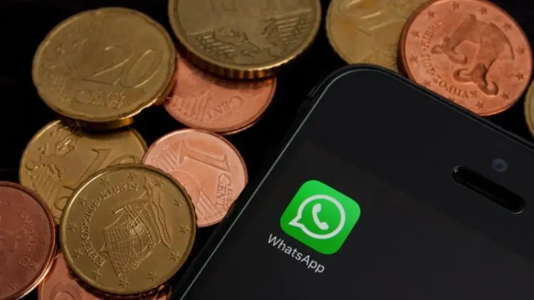 Malam Tahun Baru, WhatsApp Kirim 100 Miliar Pesan