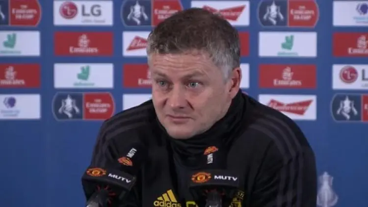 Solskjaer: Van Persie Tak Berhak Kritik Saya