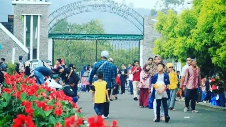 Jumlah Pengunjung ke Kebon Raya Cibodas Meningkat