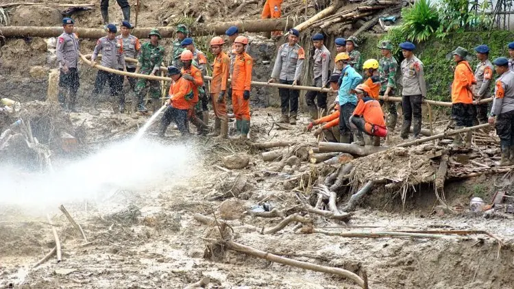 (Foto) Nestapa di Sukajaya