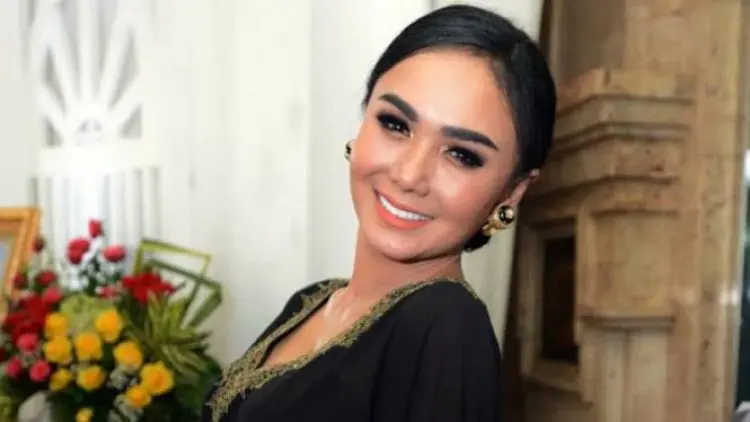 Yuni Shara: Selamat Jalan Mba Ria Sayang