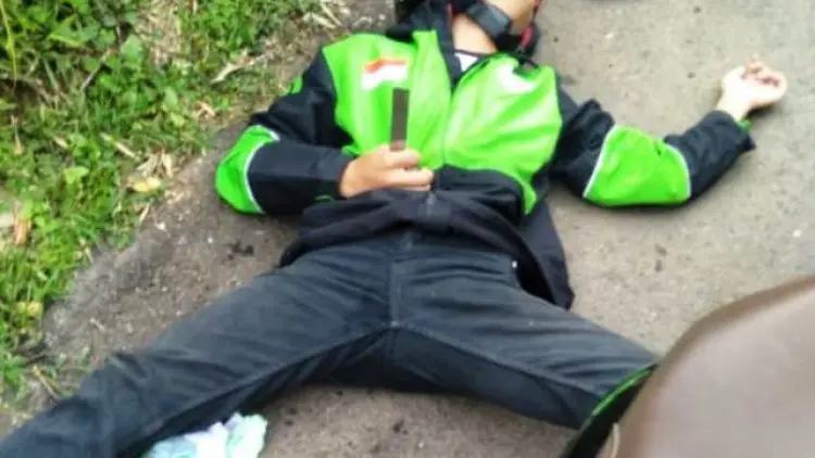 Pengemudi Ojol yang Ditusuk di Bandung Diduga Prank, Bagaiamana Ceritanya?