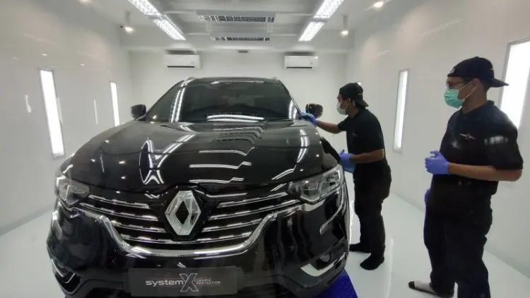 Kiat Sederhana Rawat Mobil Tetap Kinclong di Musim Hujan