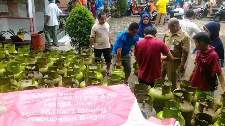 Dampak Bencana Sukajaya, Harga Gas 'Melon" Meroket Tiga Kali Lipat