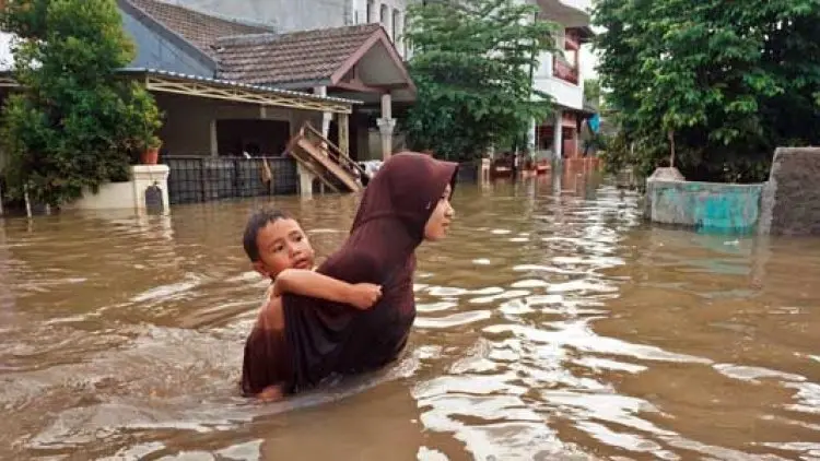 Banjir Ulah Manusia, Ini Cara Islam Menyikapinya