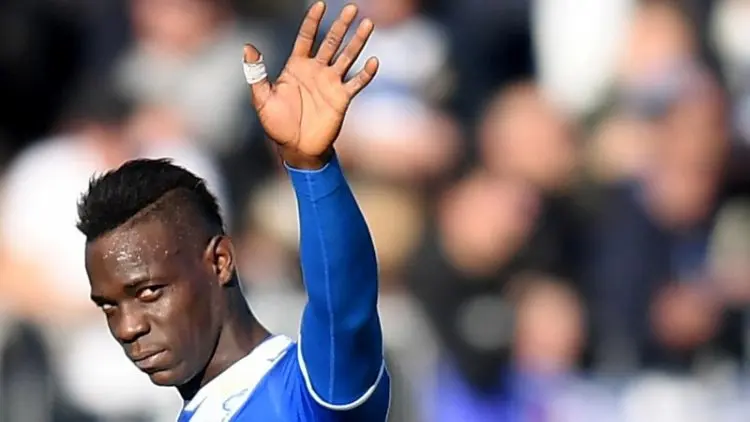Lazio Didenda Akibat Perlakuan Rasis Fans terhadap Mario Balotelli