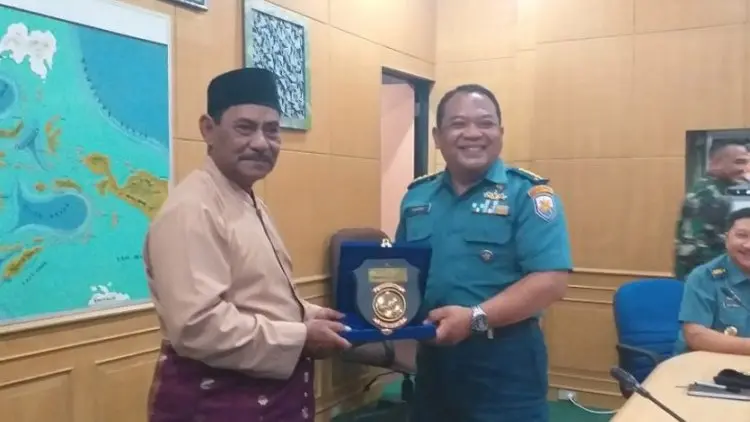 Kapal Induk Milik Amerika Serikat Akan Berlabuh di Belitung