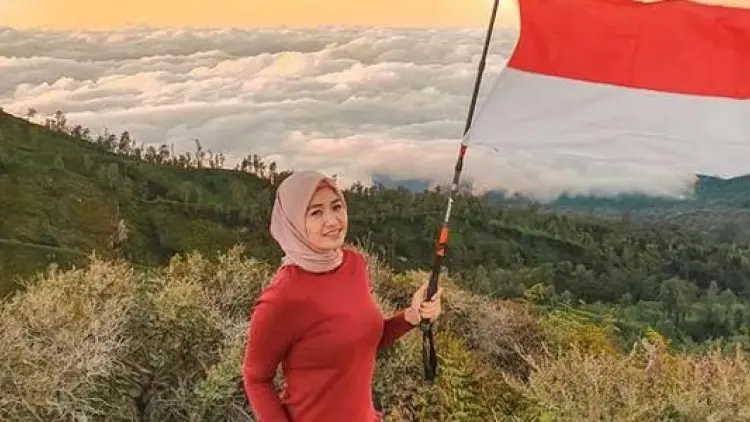 Ini Perempuan Pertama yang ke Lingkar Arktik