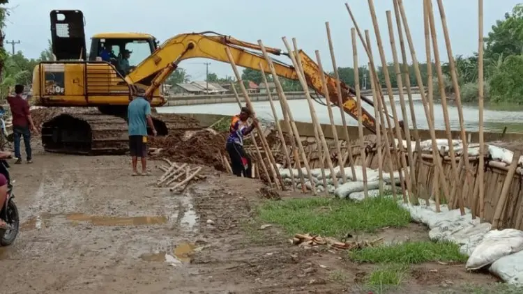 Warga Pesisir Bekasi Minta Pemerintah Perbaiki Tanggul Citarum