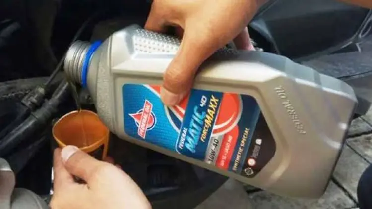 Ganti Oli Cuma Rp10 Ribu bagi Motor Korban Banjir