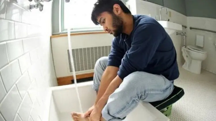 Wudu dalam Kondisi Telanjang