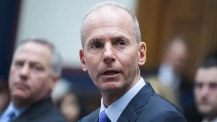Muilenburg Tinggalkan Boeing Tanpa Pesangon