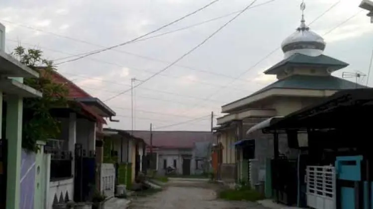 Jika Kau ingin Memilih Rumah, Pilihlah yang...