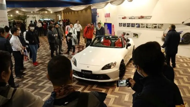 Honda Tampilkan Mobil Lintas Waktu dan Generasi