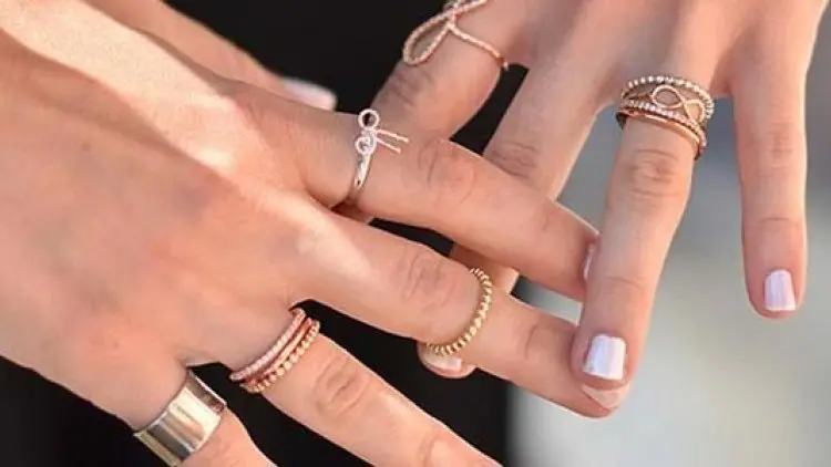 Islam Melarang Pakai Cincin Lebih dari Satu