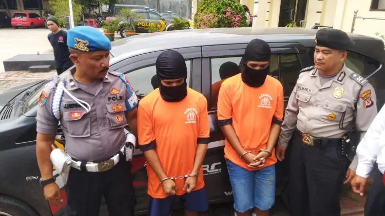Polisi Bekuk Pelaku Pembacokan Sopir Taxi Online di Majalaya