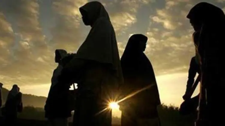 Jauhilah 10 Sifat Buruk Ini Bagi Para Istri
