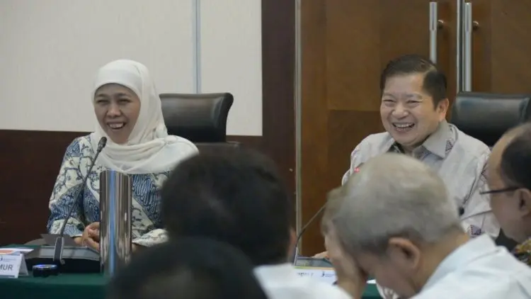 Roadshow ke BAPPENAS, Gubernur Khofifah Pastikan 218 Proyek Perpres 80/2019 Masuk RPJMN