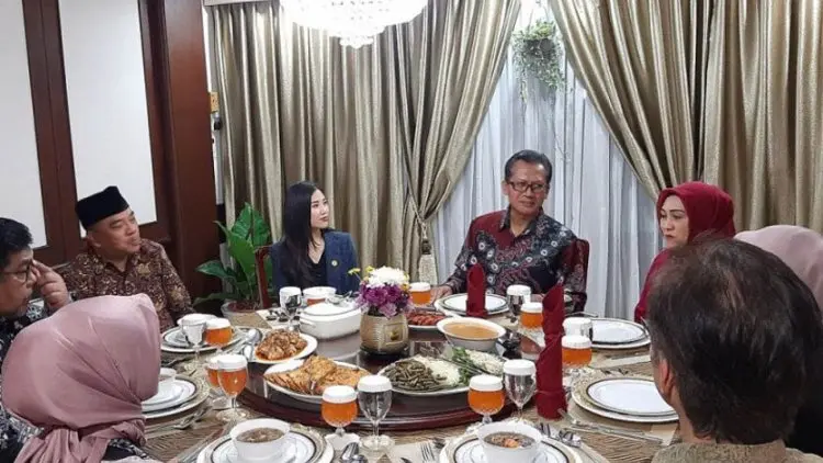 Wamenparekraf Incar Warga Asing di Brunei Kunjungi Indonesia